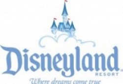 [Walt Disneyland Logo]